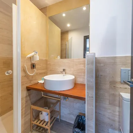 Ainb Born-dames Apartamento *