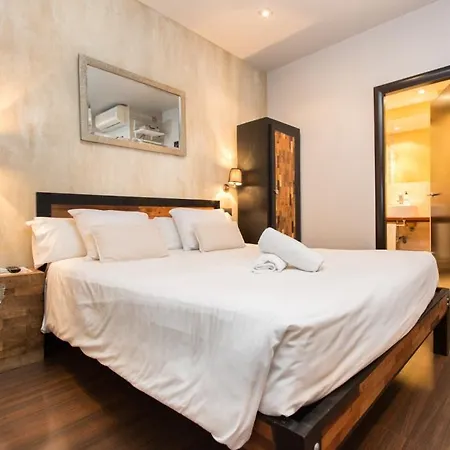 Apartamento Ainb Born-dames Barcelona