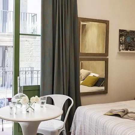 Ainb Born-dames Apartamento *