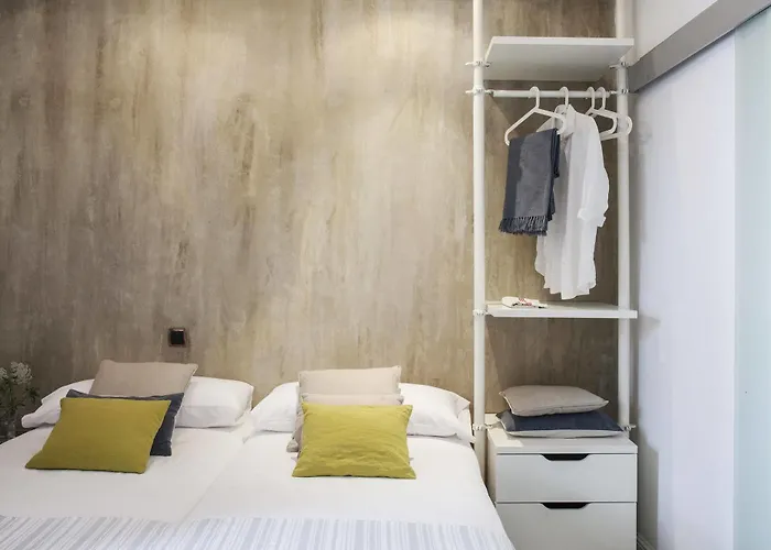 Ainb Born-dames דירה