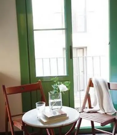Ainb Born-dames Appartement *